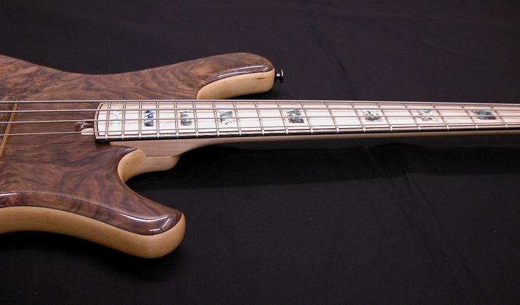 Bruno-Chaza-Signature-Loupe-noyer-4